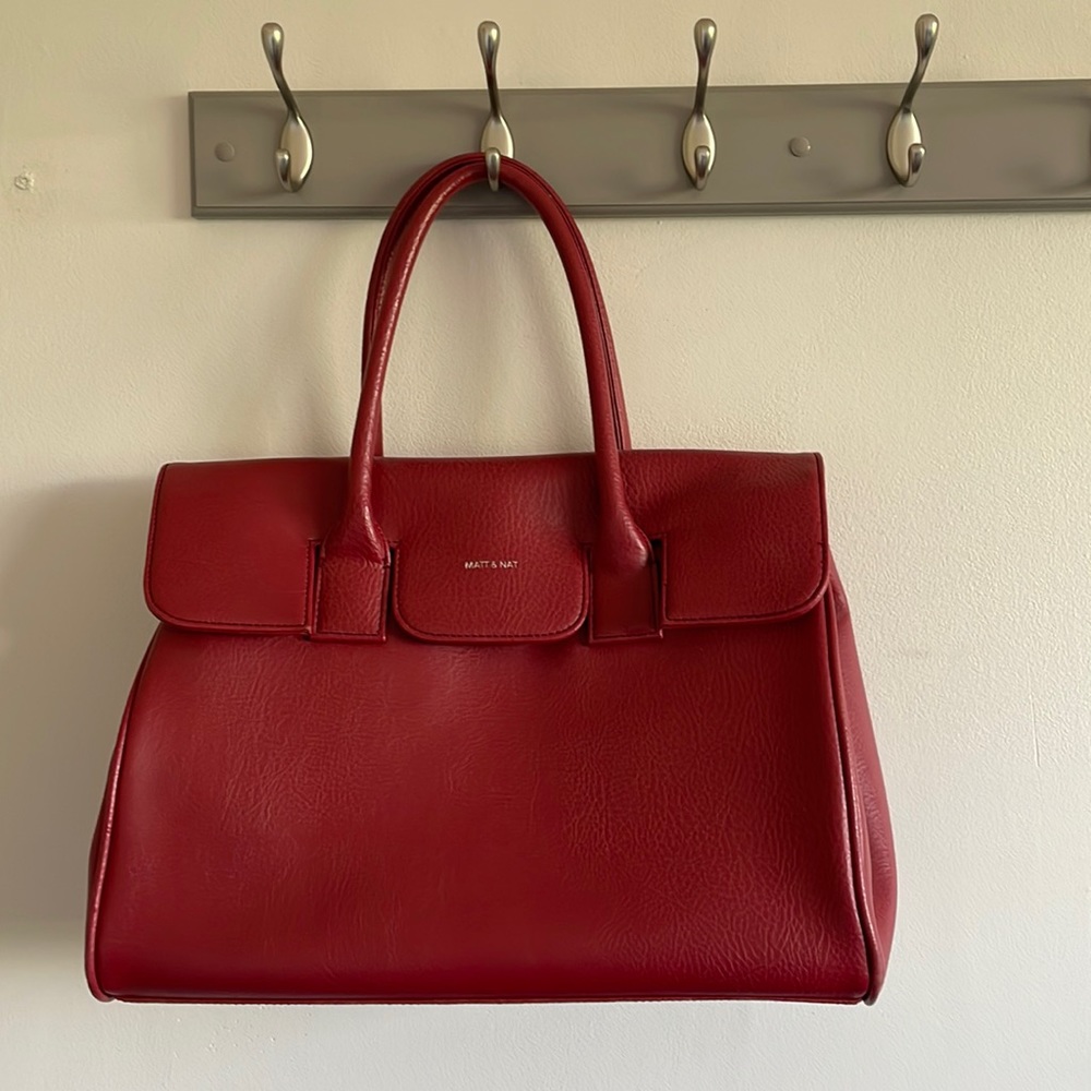 Red Matt & Nat handbag